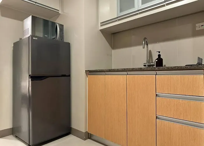 Apartment Bgc 1br Unit Linked To Uptown Mall With Own Parking Manila