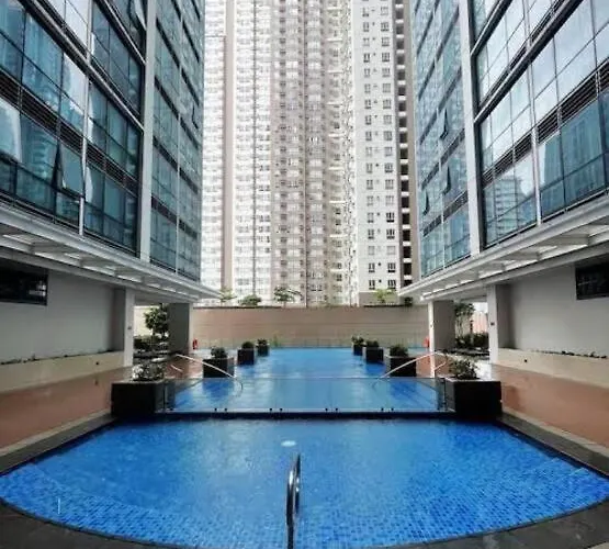 Apartment Bgc 1br Unit Linked To Uptown Mall With Own Parking *